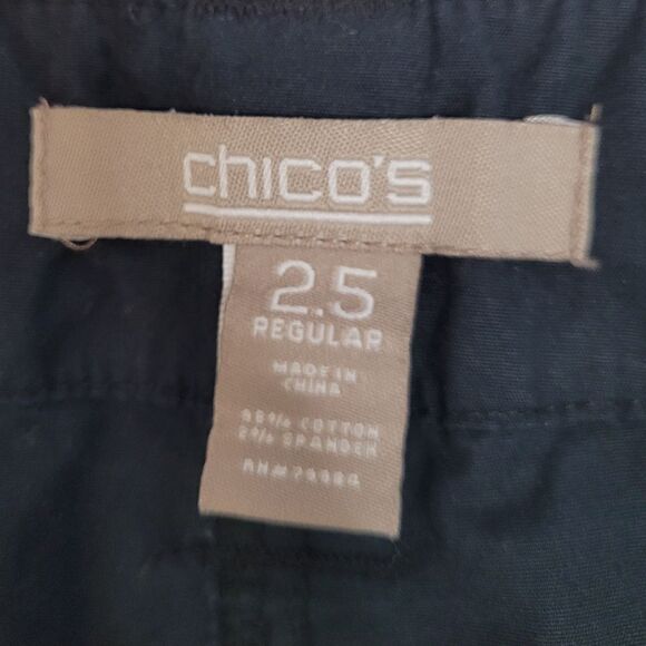 CHICO'S black roll tab convertible lightweight pants with elastic panel 2.5/L - Picture 4 of 13